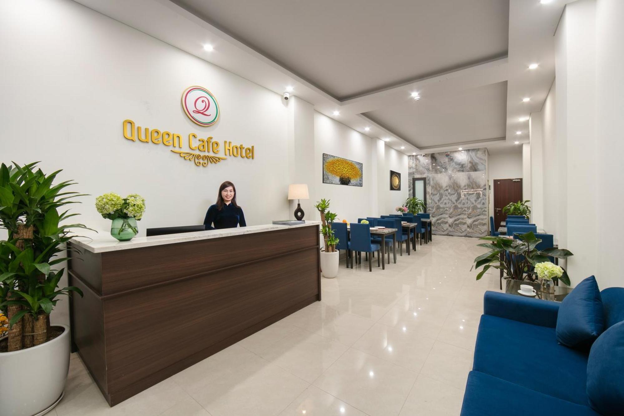 Queen Cafe Hotel 3*